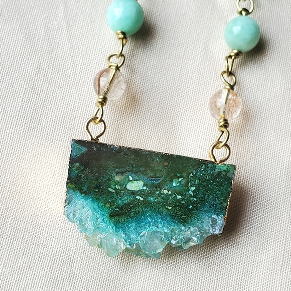 Handmade Agate, turquoise and Amazonite Necklace - Picture 5 of 10